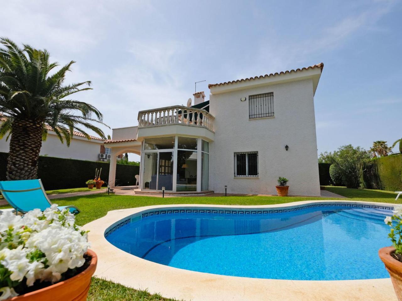 Holiday Home Eldorado Playa Villa Serge By Interhome Cambrils Exterior photo